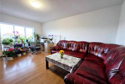 Apartament cu 3 camere decomandat în Girocului - 10