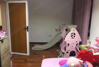 Casă cu 4 camere cu Teren 280 Mp în Central - 9
