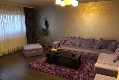 Apartament cu 3 camere decomandat în Central - 4