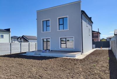 Vila de lux, 5 camere- Berceni - 3