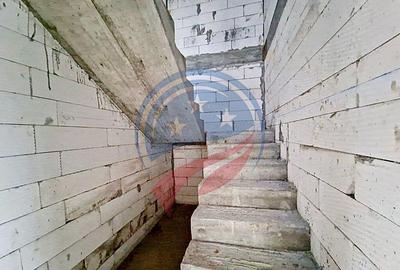 Vila cu 5 camere de vanzare in zona Damila - 3