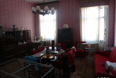 Apartament cu 5 camere decomandat în Sinaia - 6