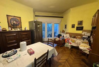 Vanzare apartament patru camere in vila Cotroceni Romniceanu piata metrou Vanzare apartament patru camere in vila Cotroceni Romniceanu piata metrou - 3