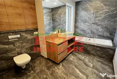 Casă cu 4 camere cu Teren 480 Mp în Central - 7
