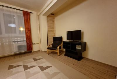 Garsonieră de închiriat pe termen lung in Satu Mare, str. Dariu Pop - 5