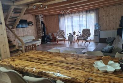 Casa de vacanta, 5 camere, 130 mp, teren 1000 mp, zona Valea Ierii - 10
