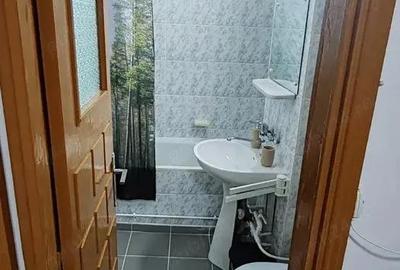 Garsonieră decomandată în Gară - 1