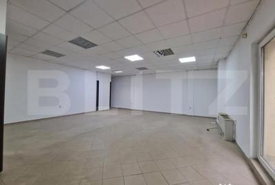 Spațiu comercial, de 196 mp, în Între Lacuri - 2