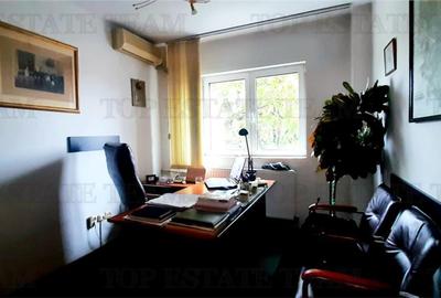 Apartament  4 camere Mosilor,  balcon, vedere  spate Apartament  4 camere Mosilor,  balcon, vedere  spate - 4