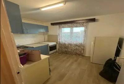Apartament cu 3 camere decomandat în Torontalului - 2