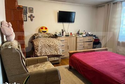 Casă cu 4 camere cu Teren 800 Mp în Popricani - 1