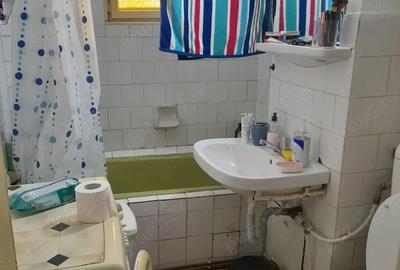 Apartament cu 2 camere semidecomandat, mobilat în Confecții - 3