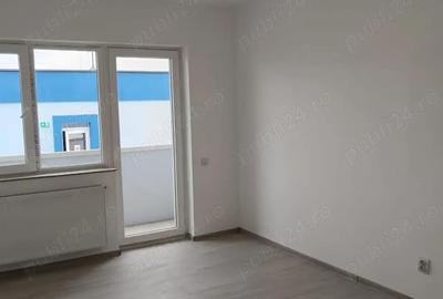 Vand apartament zona Flore?ti