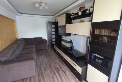 Apartament cu 2 camere decomandat în Vest - 2