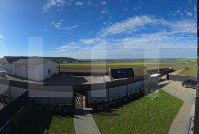 Casă cu 4 camere cu Teren 400 Mp în Central - 2