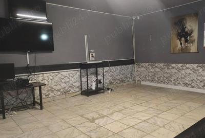 Spațiu comercial, de 77 mp, în Central - 4