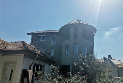 Voluntari, Bulevardul Dunarii - 14