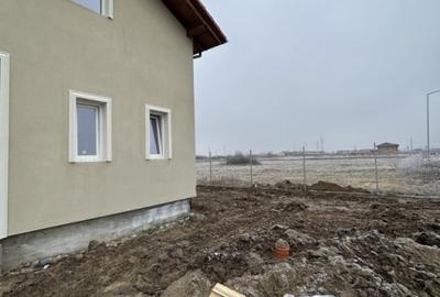 Duplex 4 camere, 100mp utili, 310 mp teren, P+M, zona -Mosnita Noua - 2