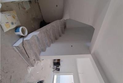 RECO Case insiruite cu trei camere in Sanmartin - 6