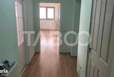 Apartament cu 3 camere decomandat, mobilat în Central - 7