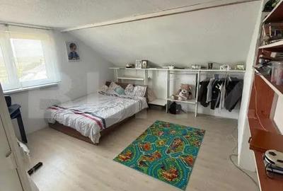 Casă cu 9 camere cu Teren 800 Mp în Obcini - 10