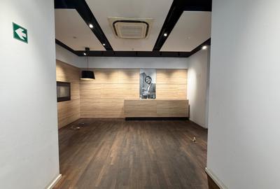 Spațiu comercial, de 143.63999938965 mp, în P-ța Romană - 4