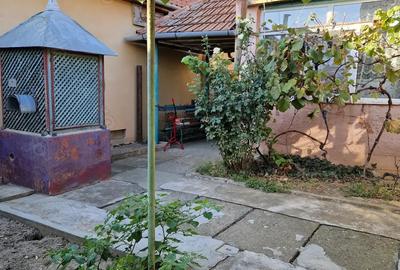 Casa de vanzare in ora?ul Deta - 2