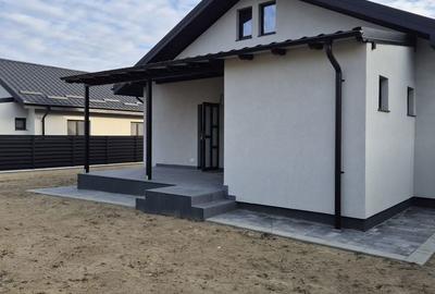 Casă cu 4 camere cu Teren 486 Mp în Hemeiuș - 10