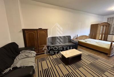 Apartament cu o camera, semidecomandat, in zona Balcescu