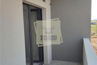 Apartament cu 3 camere etaj 2 balcon si parcare pe Doamna Stanca - 3
