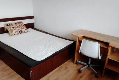 Apartament cu 3 camere semidecomandat în Central - 5