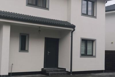 Casă cu 3 camere cu Teren 250 Mp în Exterior Vest - 1