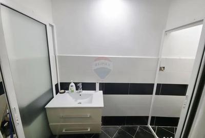 Spațiu comercial, de 68 mp, în Central - 11