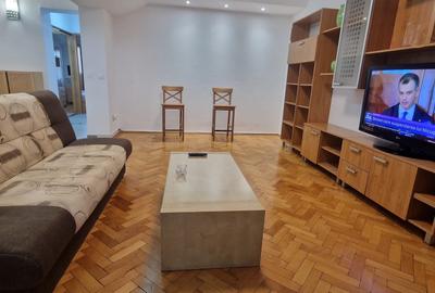 Apartament cu 3 camere în 1 Mai - 4