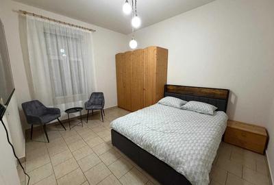 Ap decent cu termoteca si spatios 1 cam zona centrala parter - 3