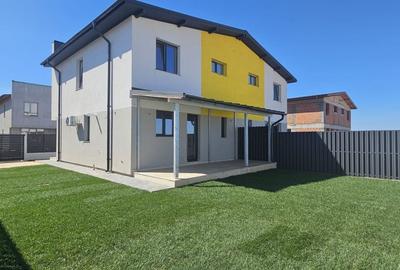 Berceni Vidra casa individuala lipita la calcan. - 1