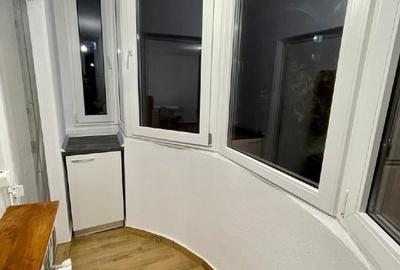 Garsoniera de vanzare - Moderna, Renovata, Zona centrala - 9