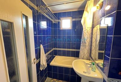 Apartament cu 3 camere decomandat, mobilat în Dacia - 12