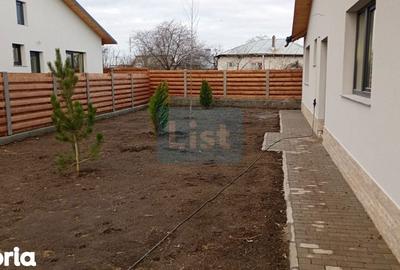 Casă cu 3 camere cu Canalizare în Șendreni - 13