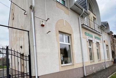 Casă cu 33 camere cu Teren 1174 Mp în Titulescu