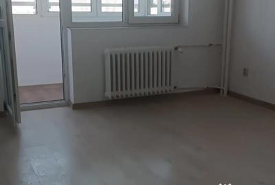 Apartament cu 2 camere semidecomandat în Berceni - 3
