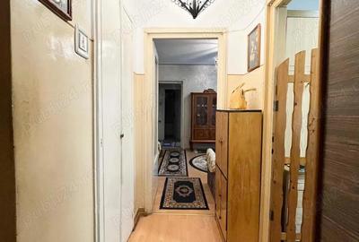 Apartament 2 camere, Etaj 1, Semidecomandat, Pia?a Bucure?ti, Oradea. - 10