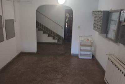 Apartament 2 Camere - Decomandat - Centrala - Parcare-Etaj 2/4 - Zona Vacaresti Apartament 2 Camere - Decomandat - Centrala - Parcare-Etaj 2/4 - Zona Vacaresti - 5