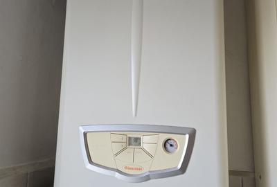 Apartament cu 2 camere semidecomandat în Central - 3