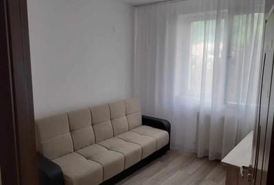 Inchiriez apartament 2 camere, decomandat - 9