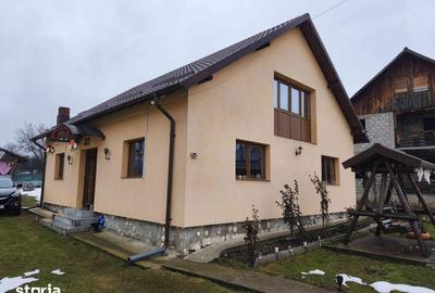 Casă cu 5 camere cu Teren 1000 Mp în Lerești - 14