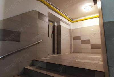 Apartament cu 3 camere semidecomandat în Apărătorii Patriei - 3