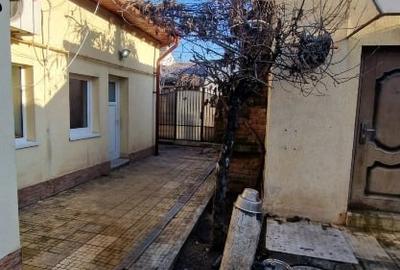 Casă individuală cu 3 camere cu Teren 200 Mp în 13 Septembrie - 6