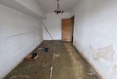 Apartament cu 3 camere decomandat în Giulești - 11