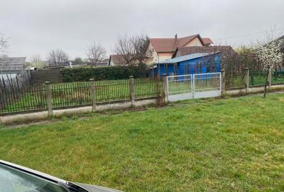 Casă cu 4 camere în Central - 2